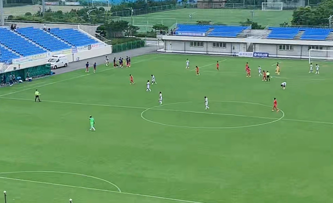 快讯！第一节：中国U15国少0-0暂平韩国！场面压制韩国！